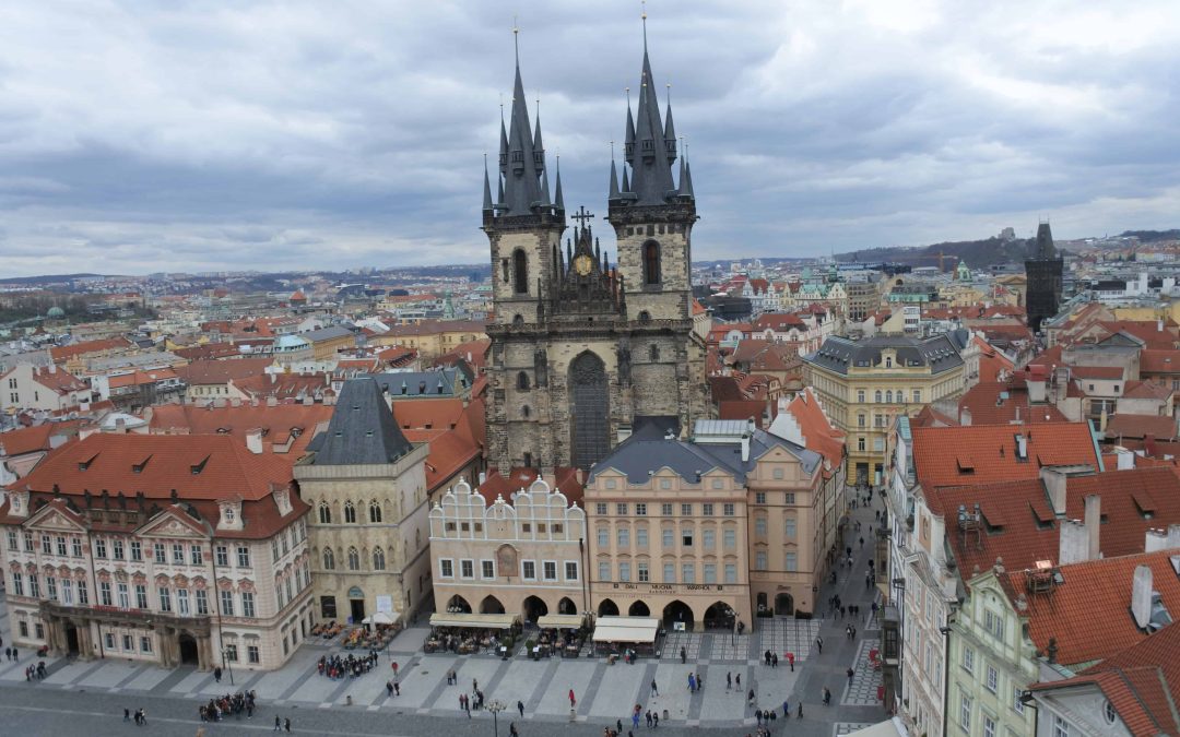 Een stedentrip naar Praag: Welke festivals kan ik wanneer bezoeken?